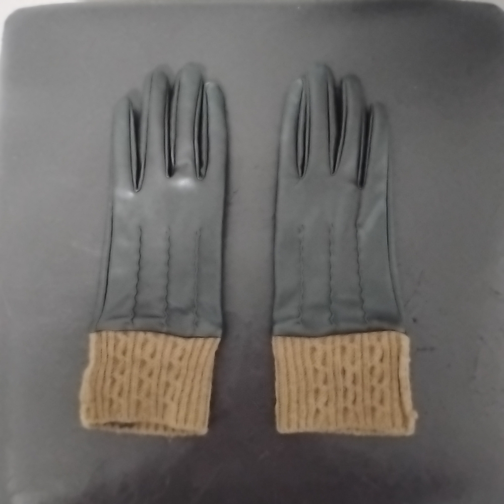 Zara Black and Brown Knit Accessory